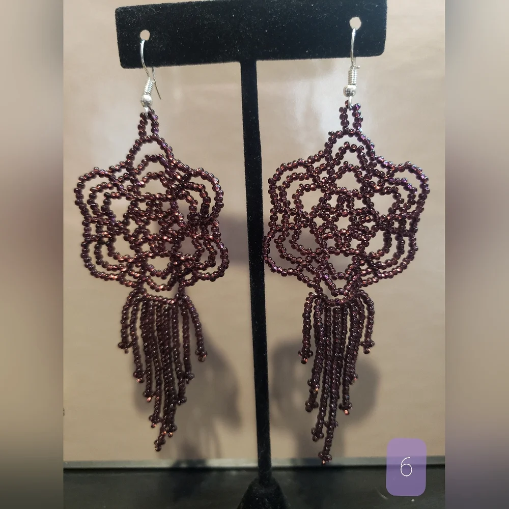 Beaded earrings - Picture 6 of 10